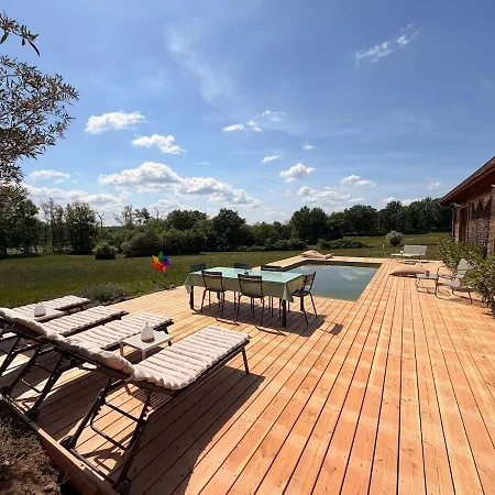 La Maison Des Bois Nyaraló *